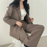 Kaizo Elegant Tailored Blazer and Trouser Set with Modern Relaxed Fit