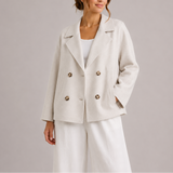 Minimalist Fitted Jacket for Women – Modern Structure, Effortless Elegance