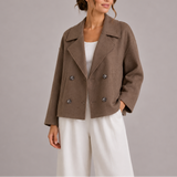 Minimalist Fitted Jacket for Women – Modern Structure, Effortless Elegance