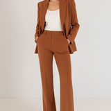 Kaizo Women's Tailored Two-Piece Pantsuit Set with Blazer and Trousers