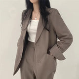 Kaizo Elegant Tailored Blazer and Trouser Set with Modern Relaxed Fit