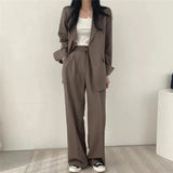Kaizo Elegant Tailored Blazer and Trouser Set with Modern Relaxed Fit